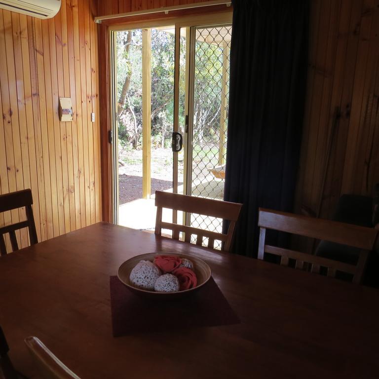 Captain Cook Holiday Park Adventure Bay Szoba fotó